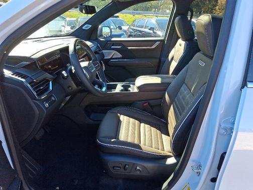 2026 GMC Acadia AWD Denali Ultimate