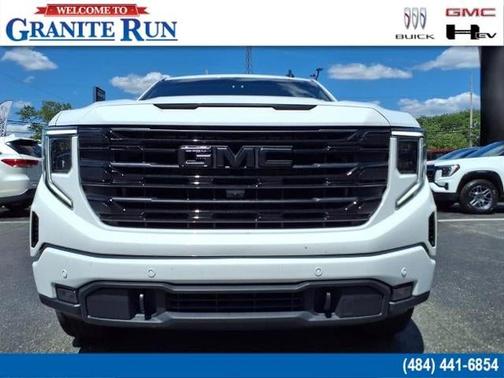 2024 GMC Sierra 1500 Elevation