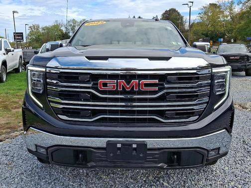 2022 GMC Sierra 1500 SLT