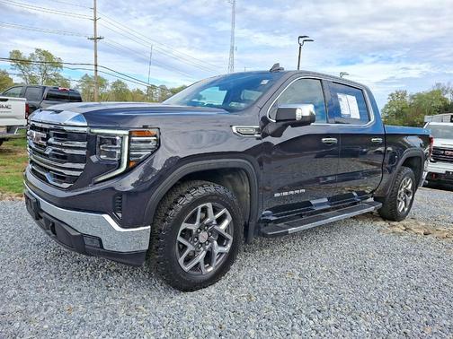 2022 GMC Sierra 1500 SLT