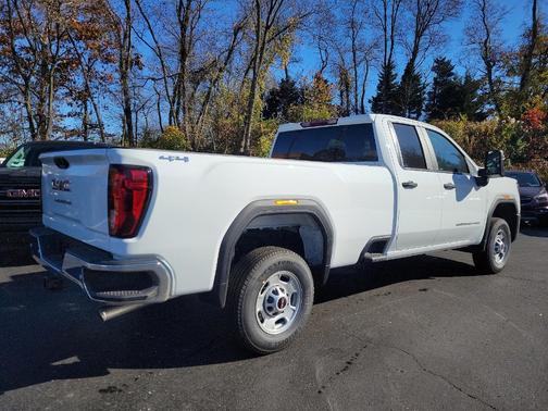 2024 GMC Sierra 2500 Pro