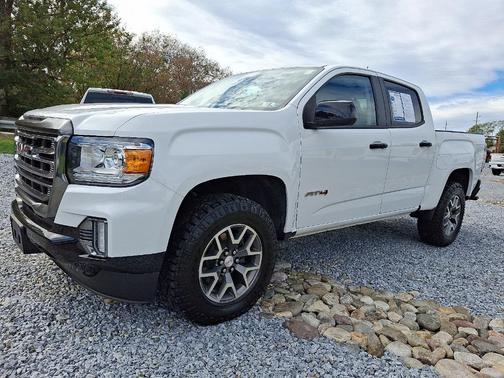 2022 GMC Canyon AT4