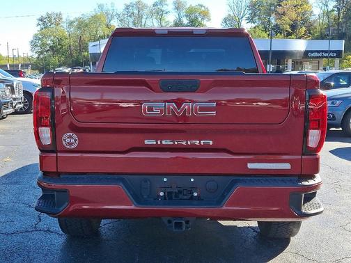 2022 GMC Sierra 1500 Elevation