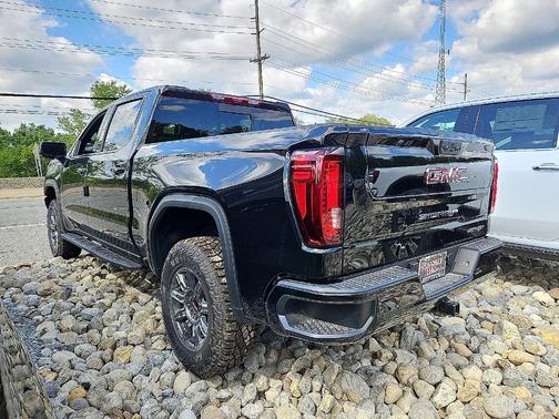 Onyx Black 2026 GMC Sierra 1500 AT4X