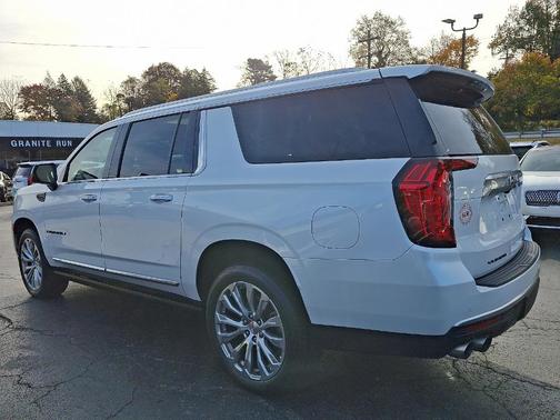 2023 GMC Yukon XL Denali