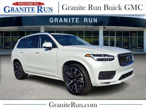 2021 Volvo XC90 T6 Momentum 7 Passenger
