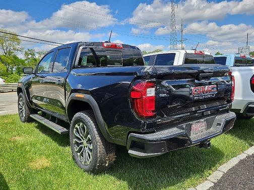 Onyx Black 2026 GMC Canyon Denali
