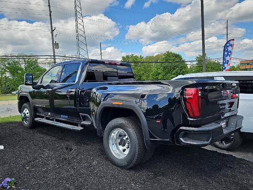 Onyx Black 2026 GMC Sierra 3500 Denali
