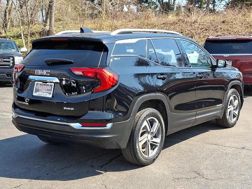 Ebony Twilight Metallic 2021 GMC Terrain SLT