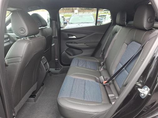 Ebony Twilight Metallic 2026 Buick Envista Preferred