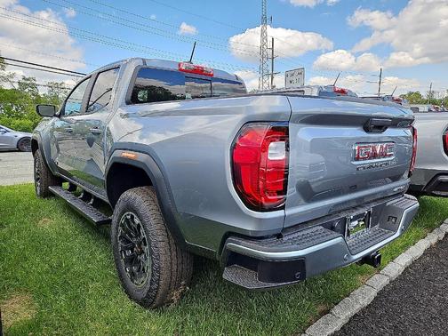 Sterling Metallic 2026 GMC Canyon AT4