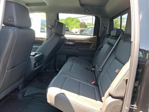 Onyx Black 2026 GMC Sierra 1500 Elevation