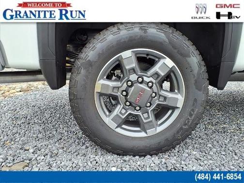 2025 GMC Sierra 2500 SLT