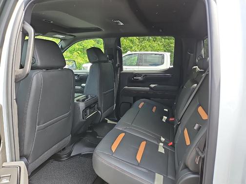 Summit White 2026 GMC Sierra 1500 AT4
