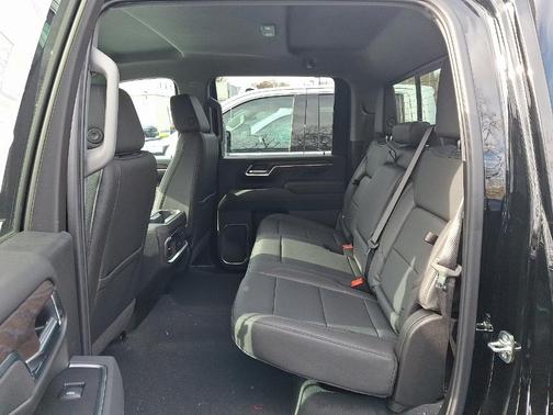 2026 GMC Sierra 2500 SLT