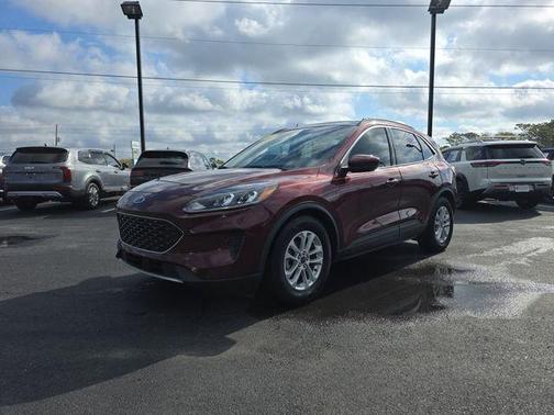 2021 Ford Escape SE