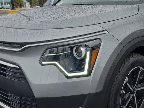 2024 Kia Niro EX
