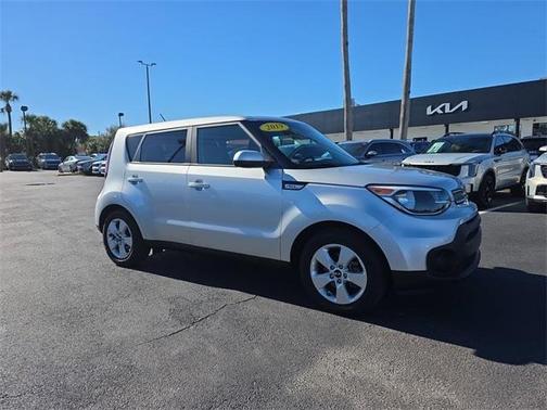 2019 Kia Soul Base