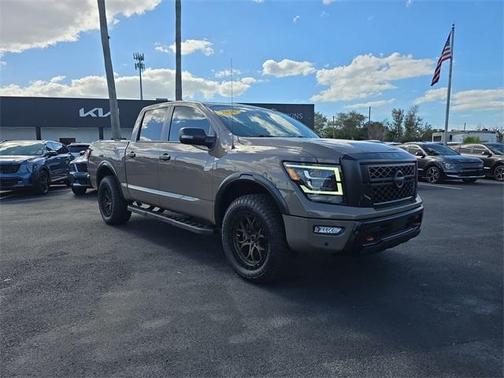 2020 Nissan Titan PRO-4X