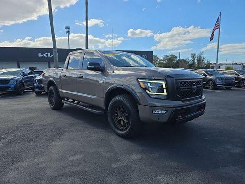 2020 Nissan Titan PRO-4X