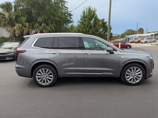 2021 Cadillac XT6 Premium Luxury AWD