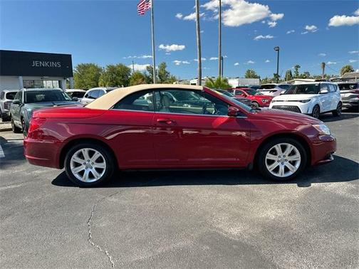 2012 Chrysler 200 Touring