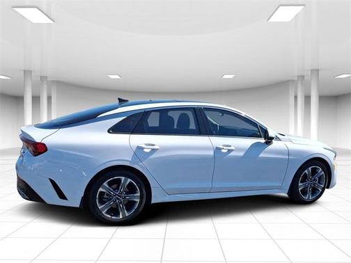 2023 Kia K5 EX