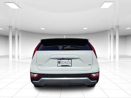 2025 Kia Niro EX