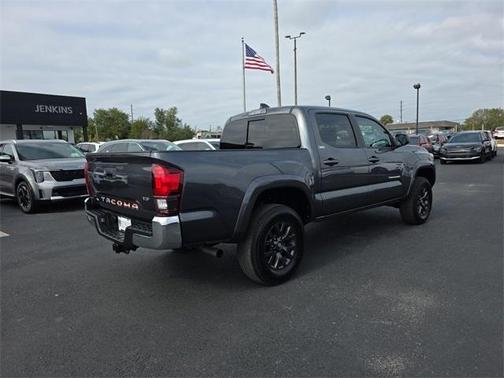 2021 Toyota Tacoma 