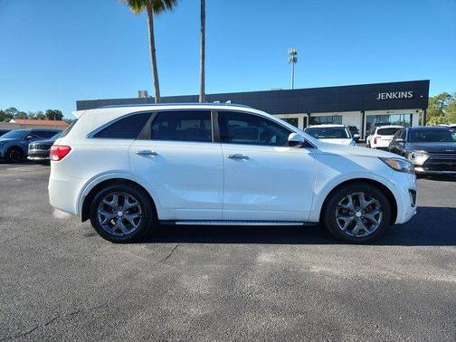 2016 Kia Sorento SX