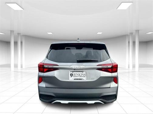 2023 Kia Seltos LX