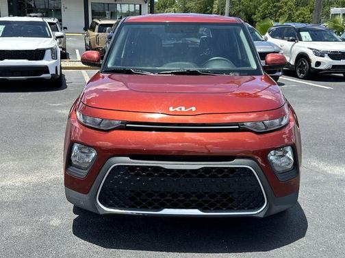 Mars Orange 2022 Kia Soul LX