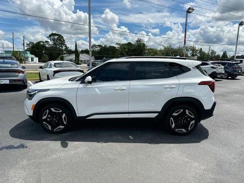 2025 Kia Seltos SX