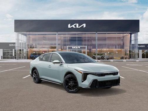 2025 Kia K4 GT-Line Turbo