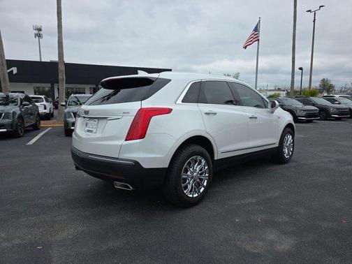 2018 Cadillac XT5 Luxury