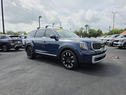 Midnight Black 2025 Kia Telluride SX