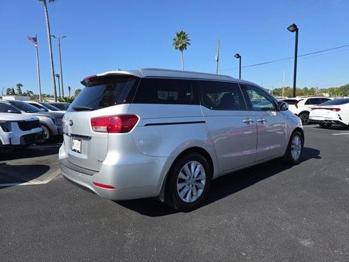 2016 Kia Sedona EX