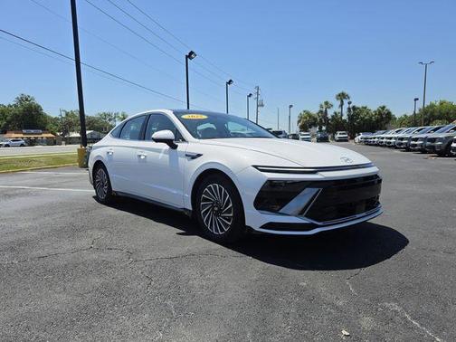 White 2025 Hyundai SONATA Hybrid Limited