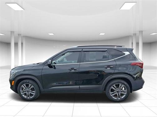 2022 Kia Seltos S
