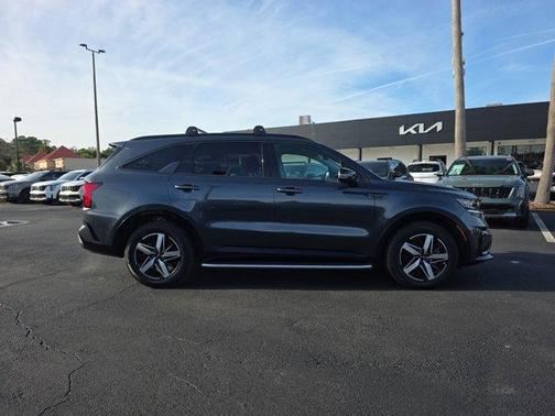 2022 Kia Sorento EX