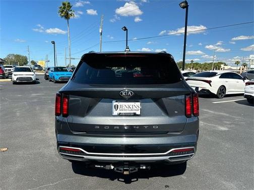 2021 Kia Sorento S