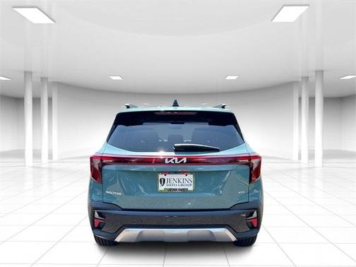 2025 Kia Seltos SX