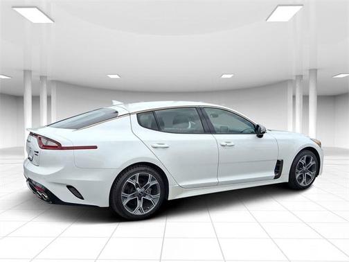 2020 Kia Stinger GT-Line