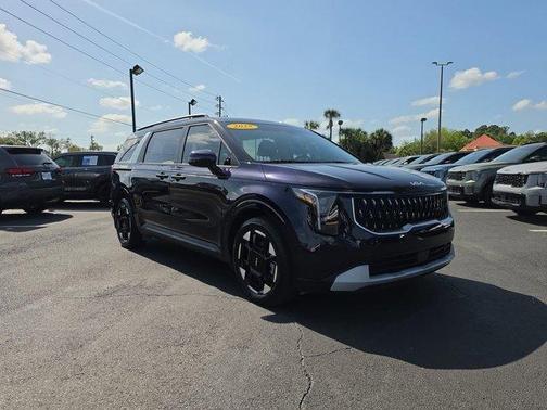 2025 Kia Carnival EX