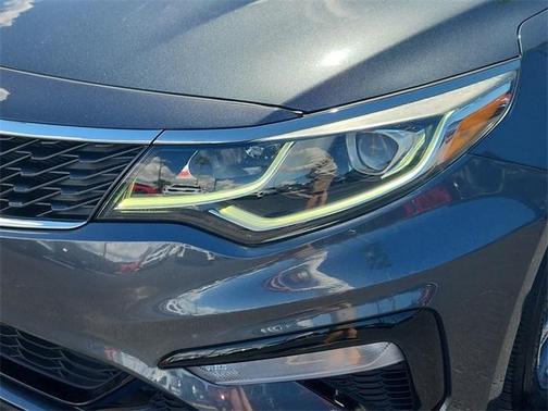 2019 Kia Optima LX