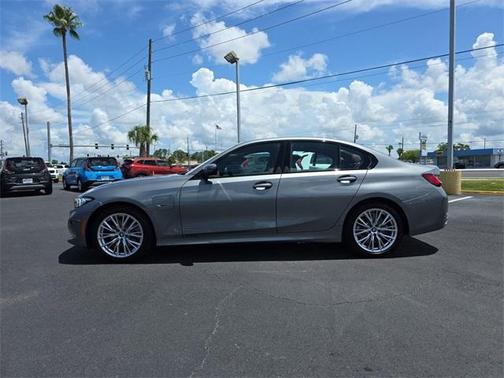 2023 BMW 330e 330e