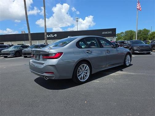 2023 BMW 330e 330e