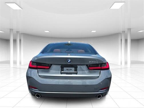 2023 BMW 330e 330e