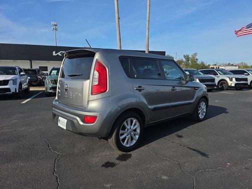 2013 Kia Soul Base