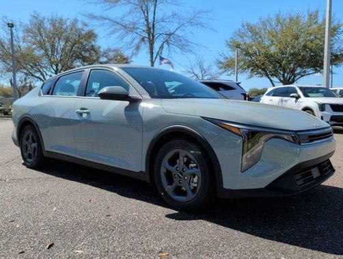 2026 Kia K4 